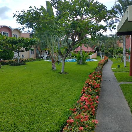 Casa con alberca Ixtapa Zihuatanejo Villa Bagian luar foto